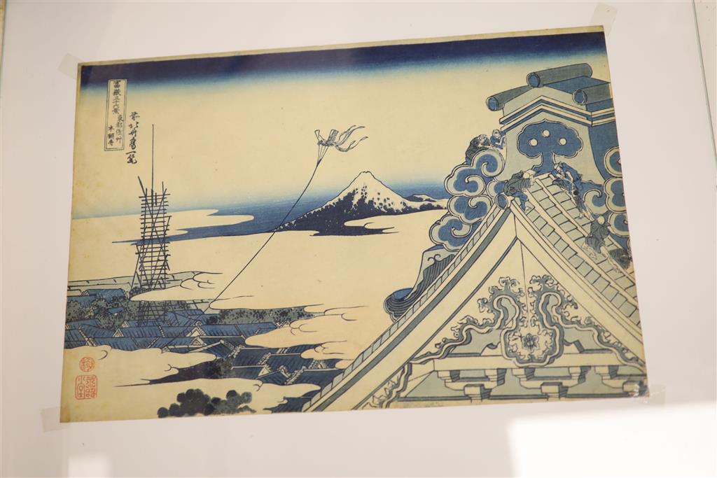 Eight assorted Japanese woodblock prints, largest 26 x 38cm